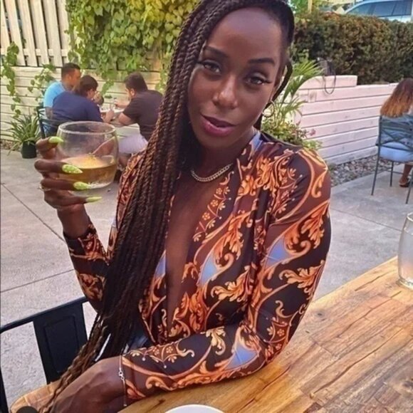 Zara Deep V Elegant Baroque Print Bodysuit - Picture 5 of 16